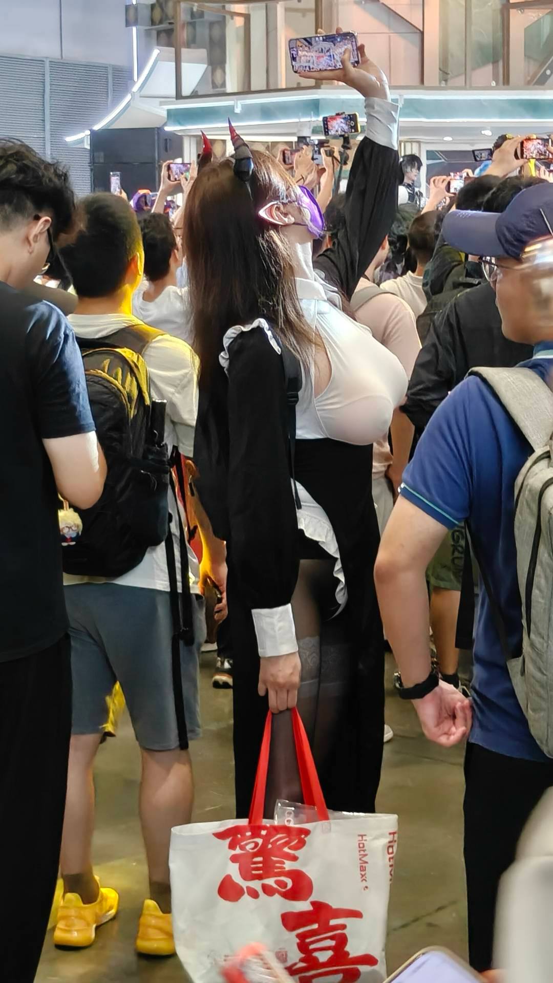 漫展得多去.jpg